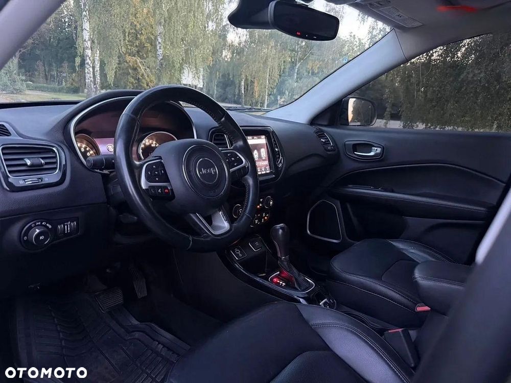 Jeep Compass - 13