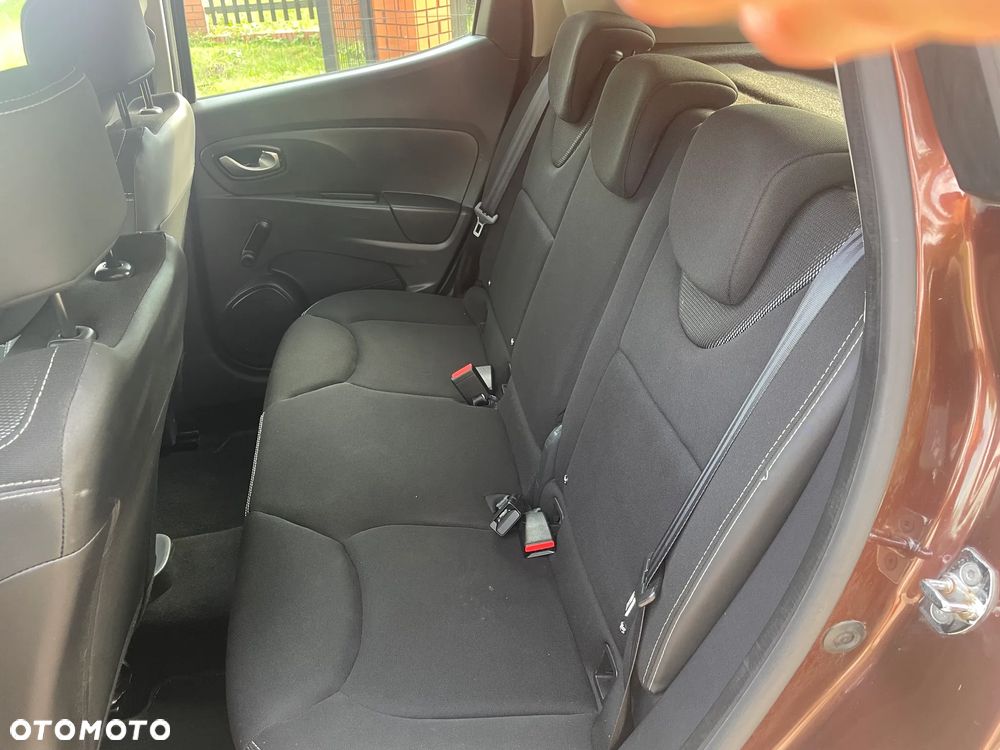 Renault Clio 1.2 TCe Limited EDC - 11