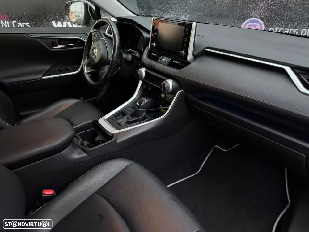 Toyota RAV4 2.5 HDF Exclusive - 16