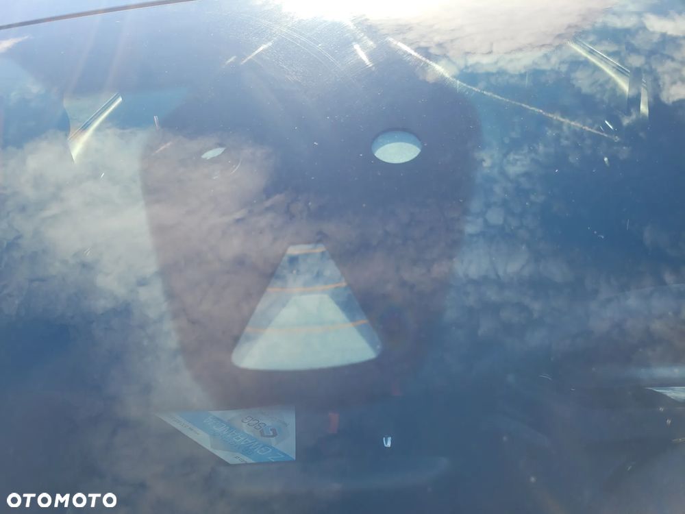 Ford Fiesta 1.1 S&S TITANIUM - 38