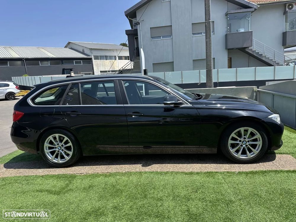 BMW 320 d Aut. Sport Line - 24