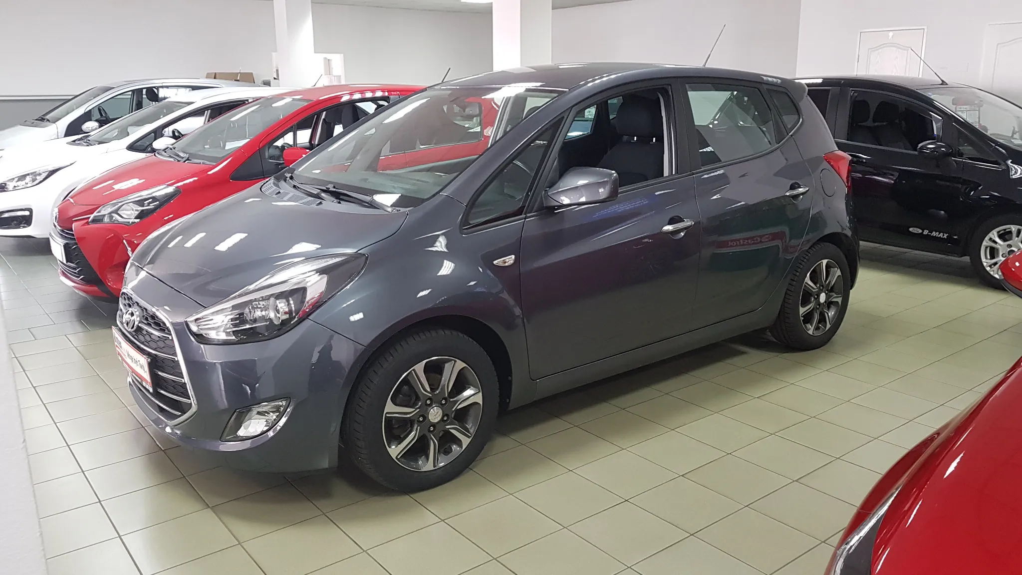 Hyundai ix20 1.4 blue Trend - 8