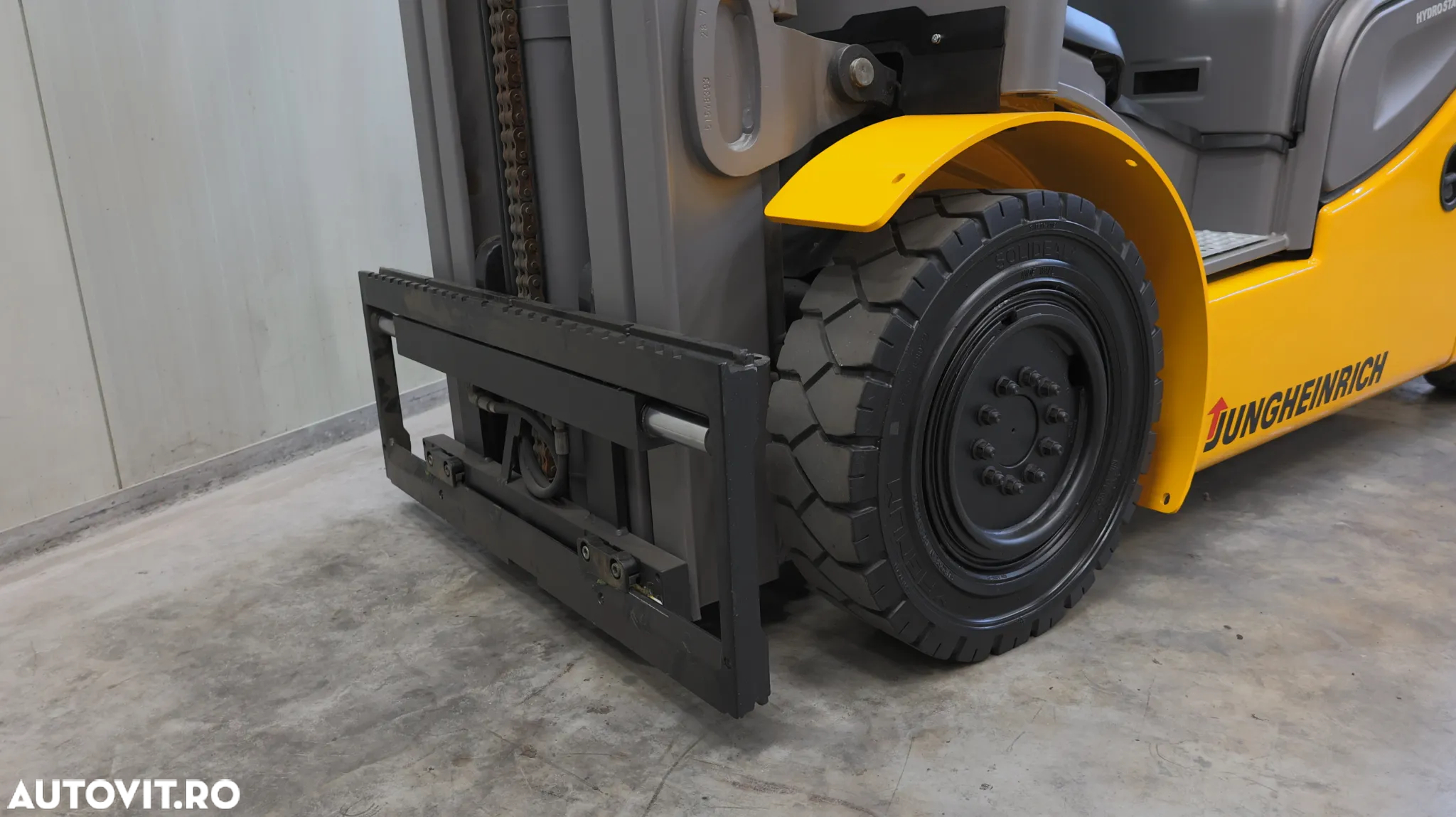 Jungheinrich DFG 425s - 9