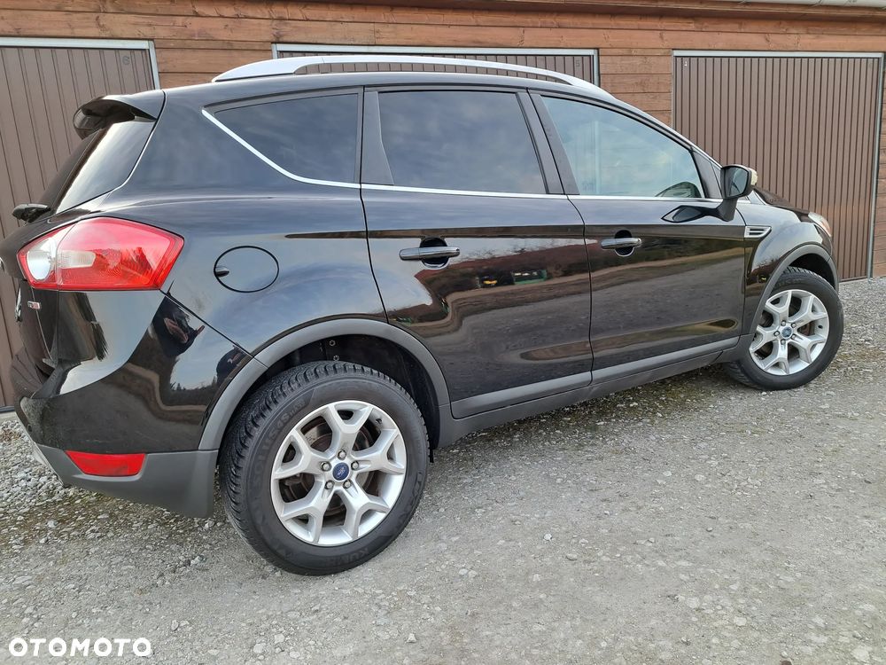 Ford Kuga 2.0 TDCi 2x4 Champions Edition - 1