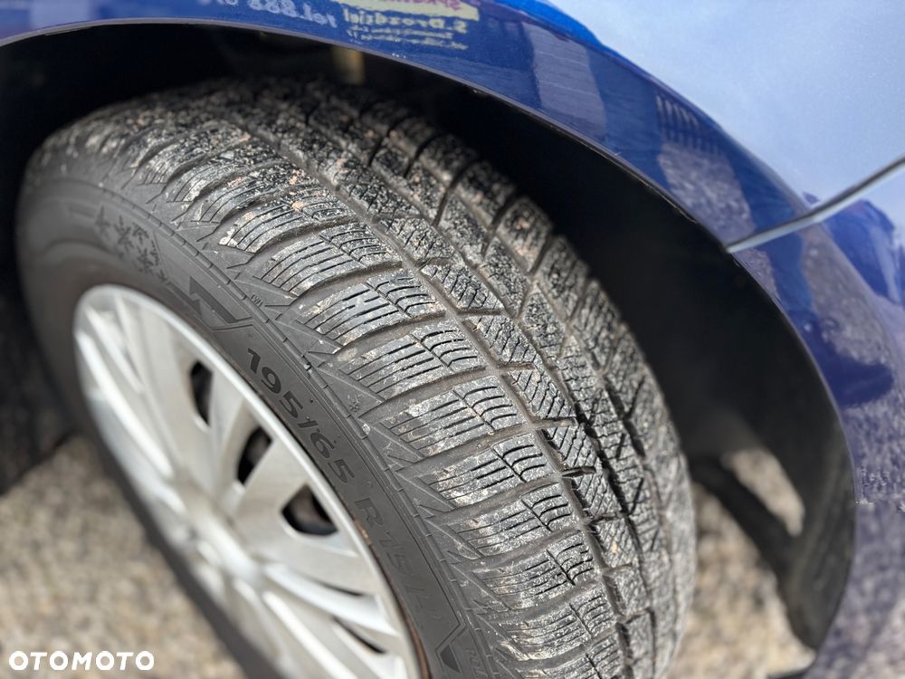 Volkswagen Golf Plus - 16