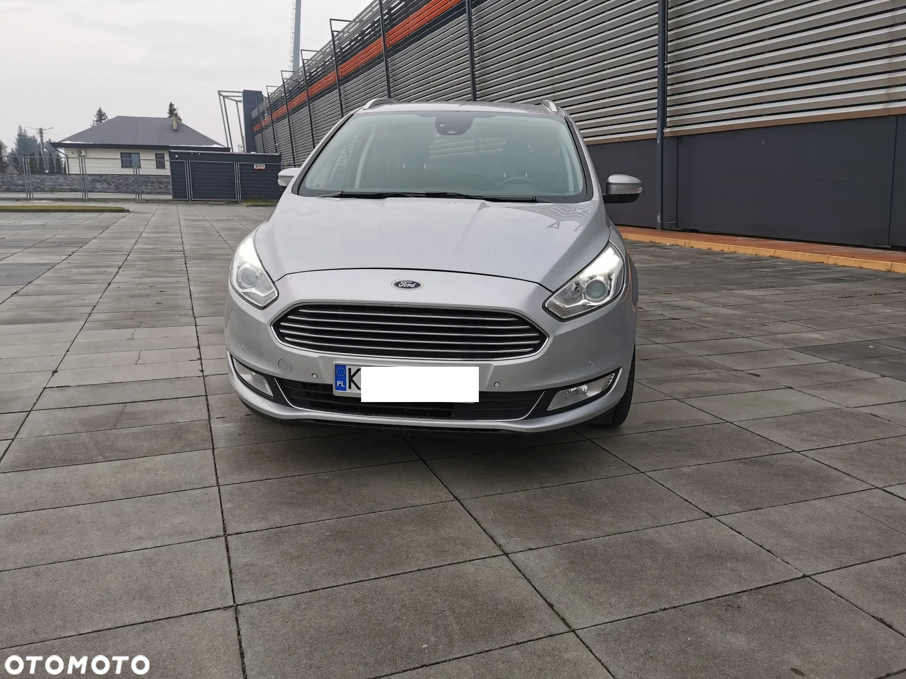 Ford Galaxy 2.0 EcoBlue S&S TITANIUM - 4