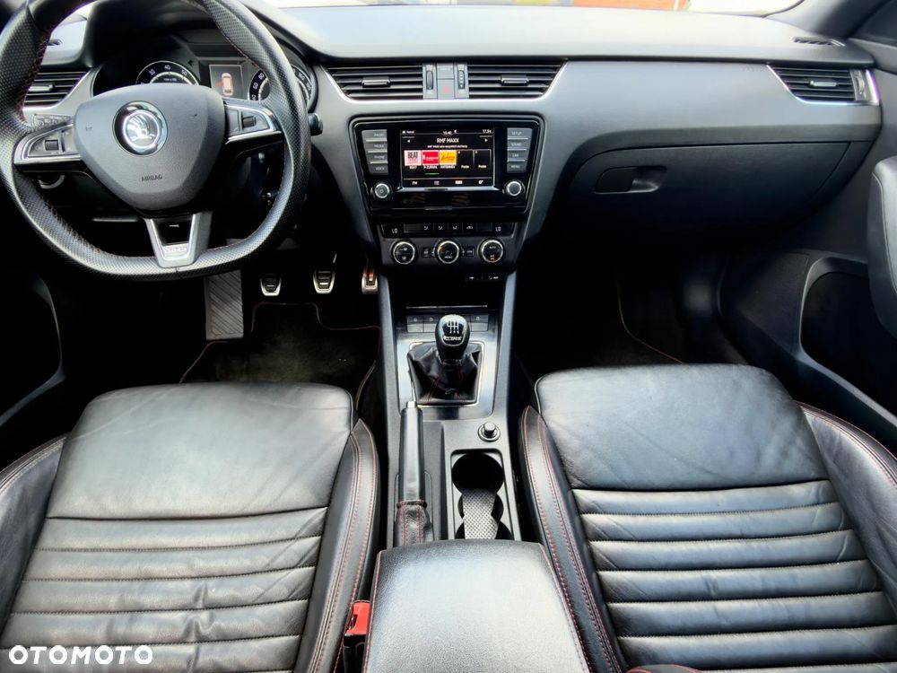 Skoda Octavia 2.0 TSI RS 230 - 17