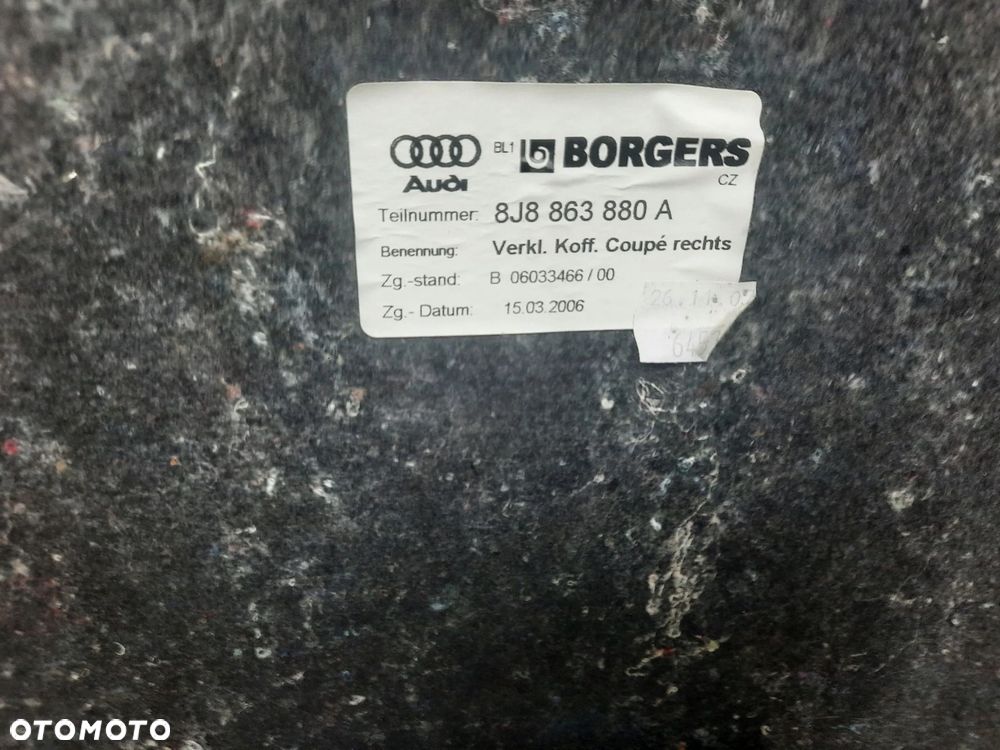 Boczek bagażnika prawy Audi TT TTRS 8J8863880A - 6