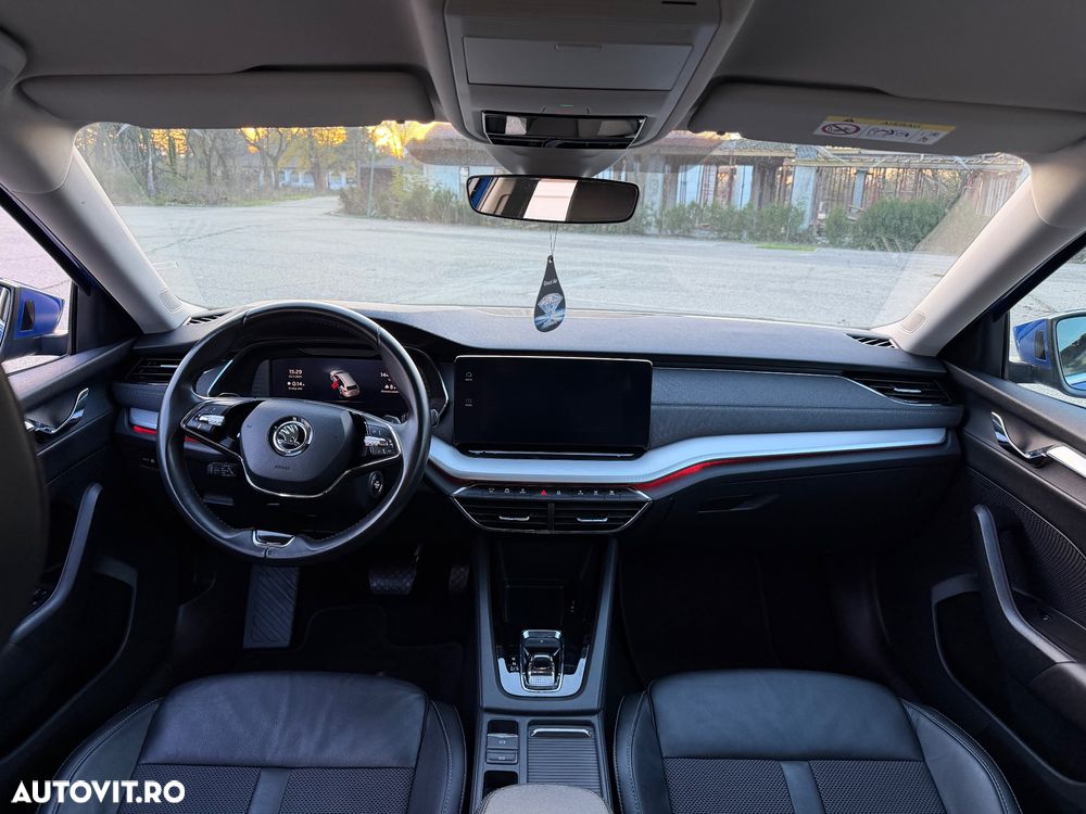 Skoda Octavia 2.0 TDI STYLE DSG - 8