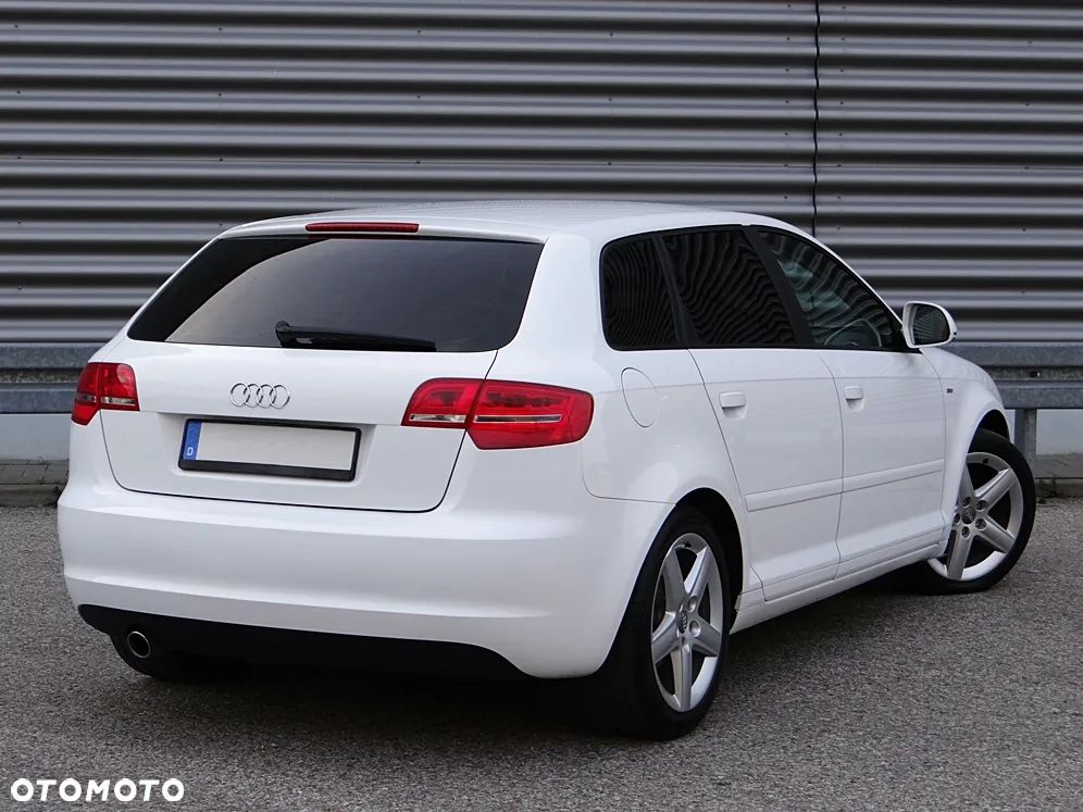 Audi A3 Sportback 1.6 Ambition - 3