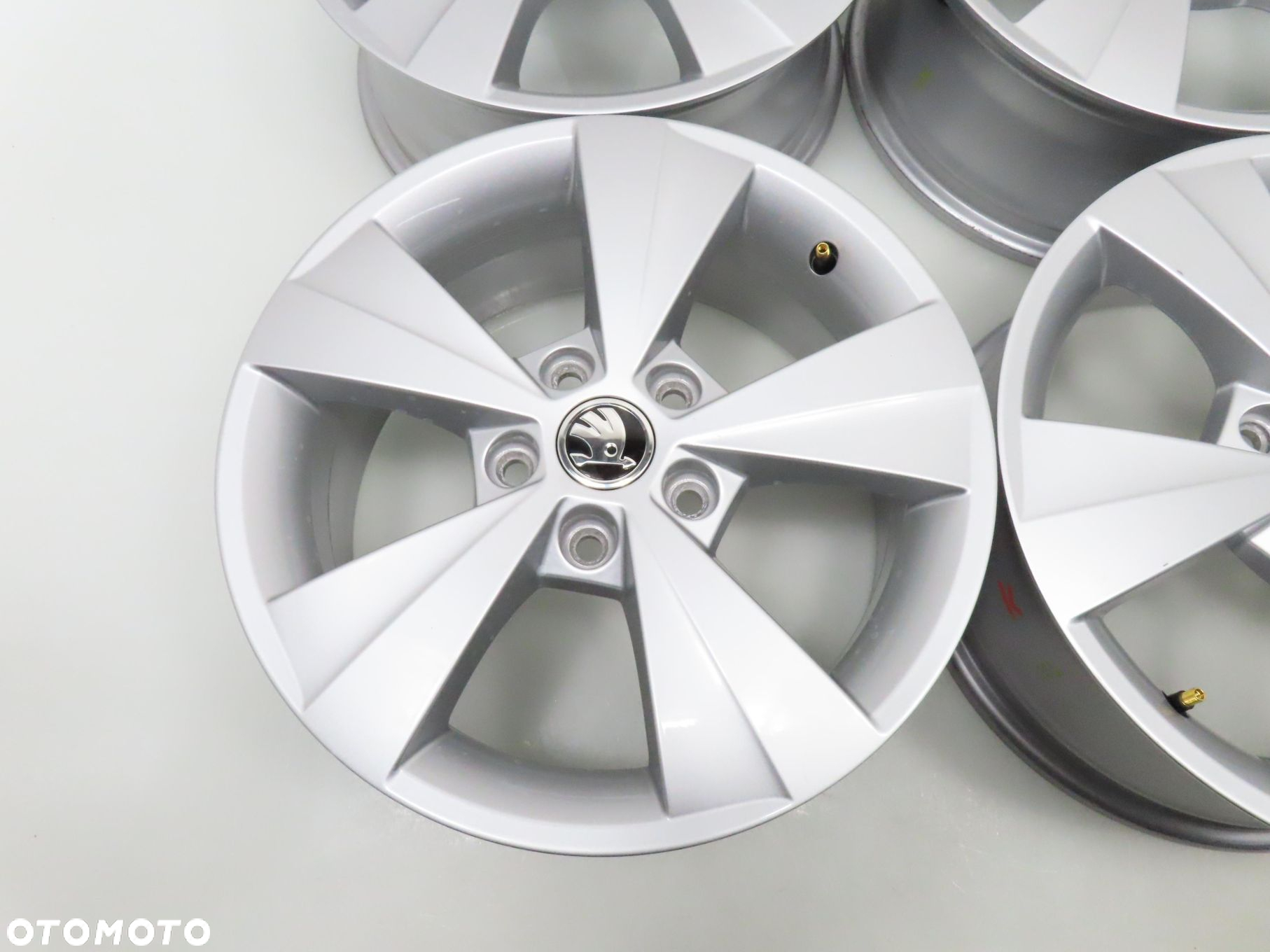 Alufelgi 16'' Skoda Octavia III 5x112 6,5J ET46 - 9