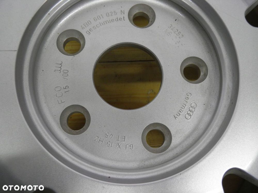 FELGA ALUMINIOWA AUDI NOWA ORYGINAŁ 4B0601025N 6JX15 H2 ET45 - 3