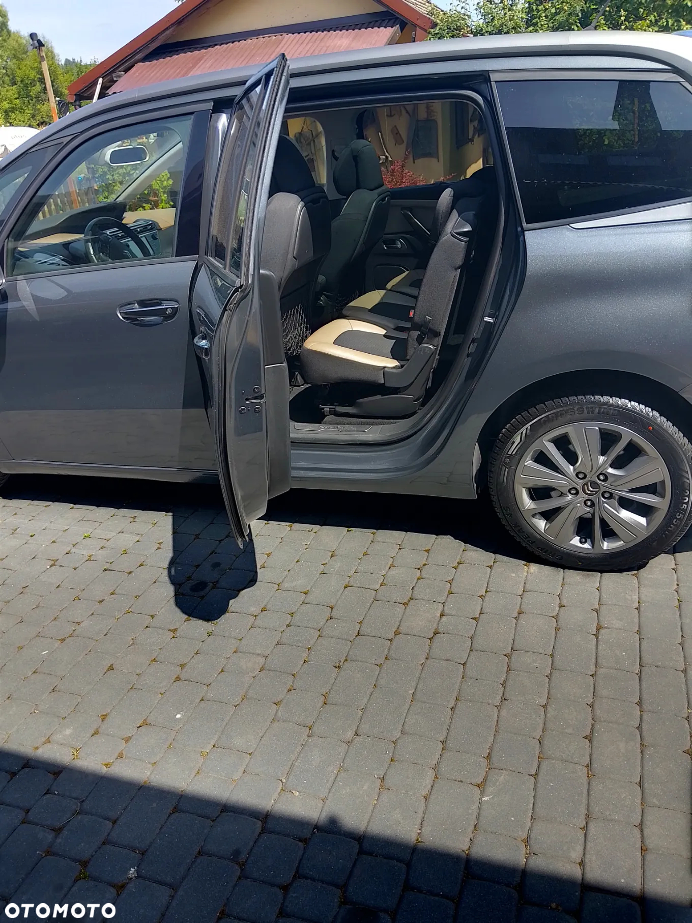 Citroën C4 Picasso e-HDi 115 Exclusive - 6