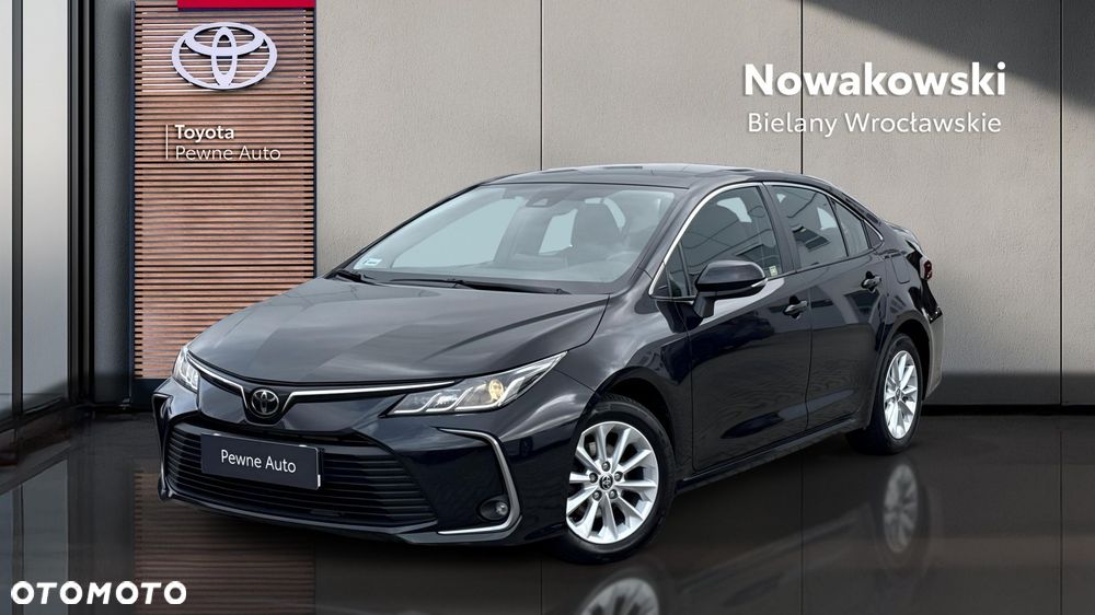 Toyota Corolla - 1