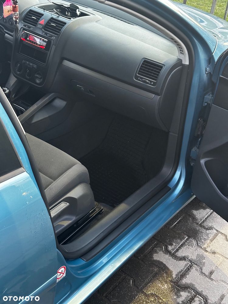 Volkswagen Golf - 13