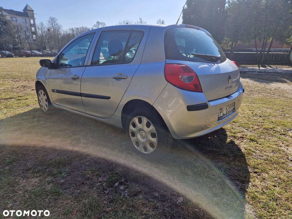 Renault Clio - 5