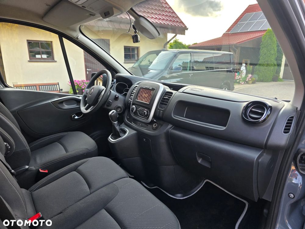 Renault Trafic - 14