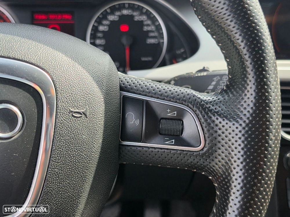 Audi A4 Avant 2.0 TDi S-line - 19