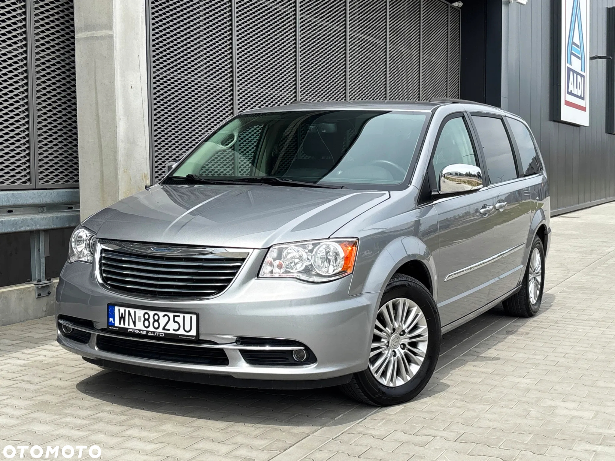 Chrysler Town & Country 3.6 Limited - 2