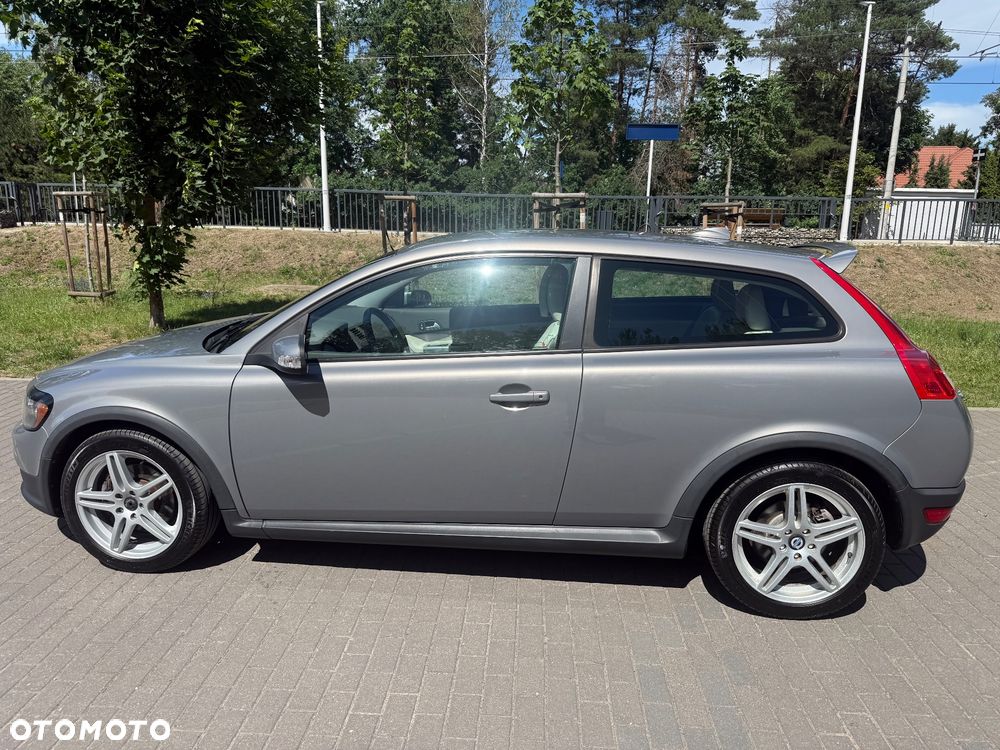Volvo C30 D5 - 12