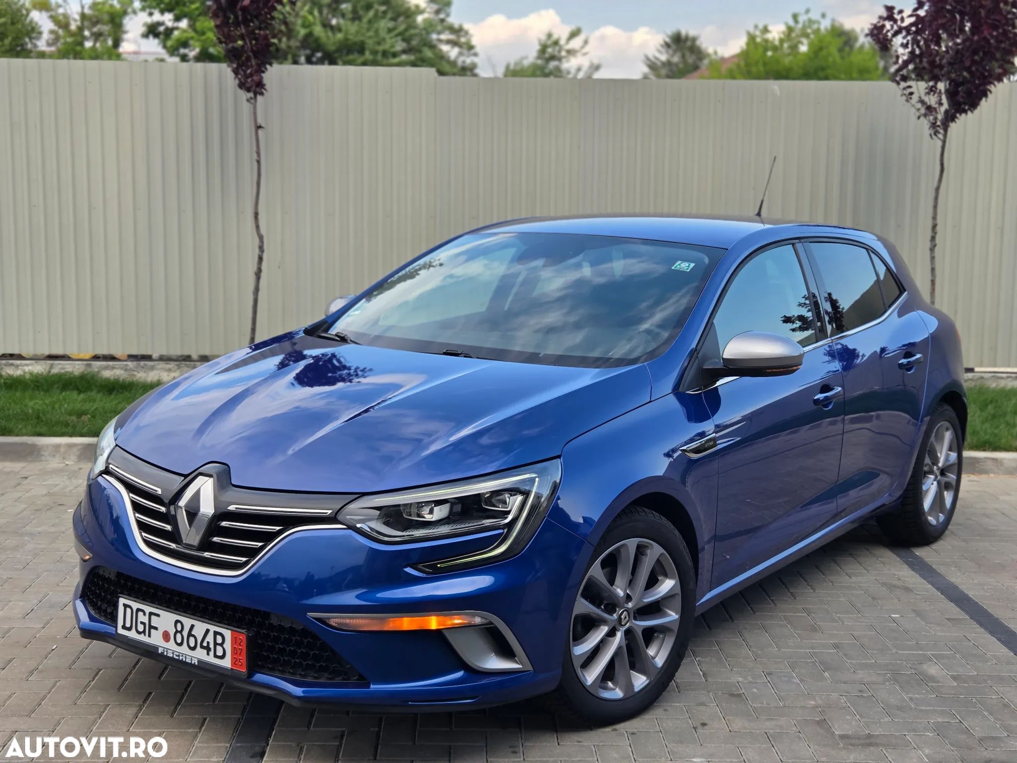 Renault Megane ENERGY TCe Zen - 1