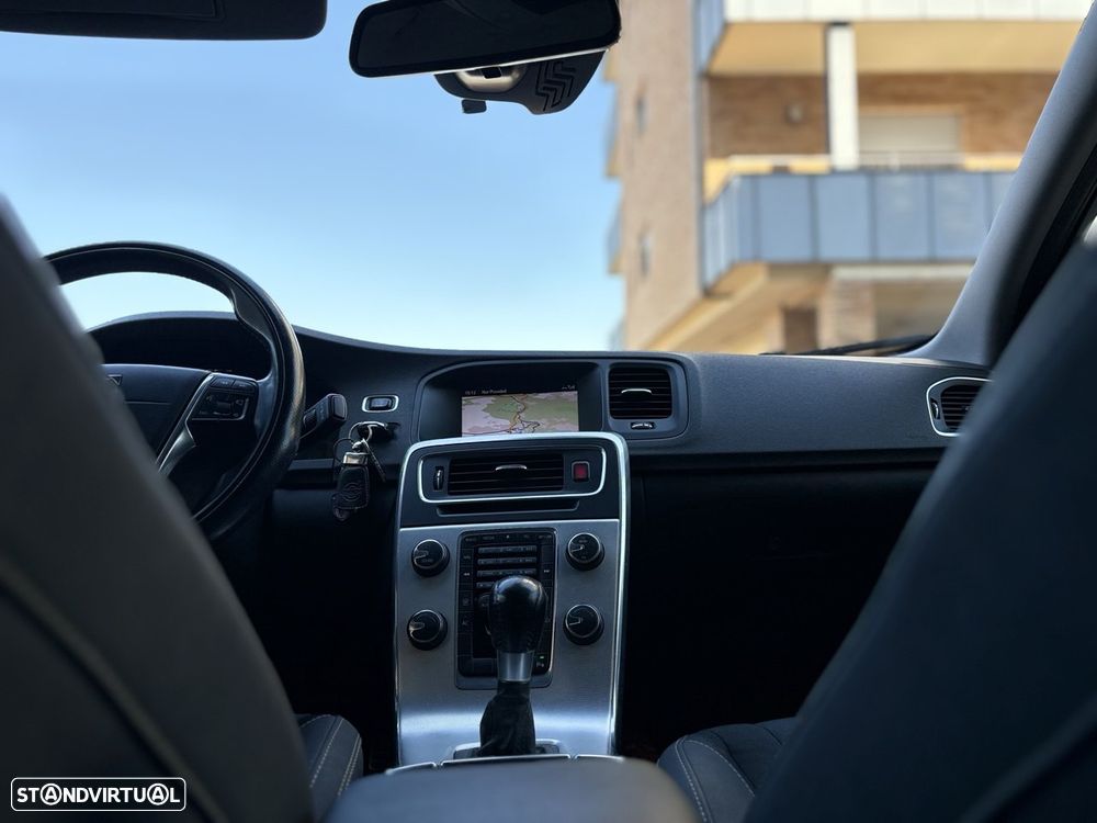 Volvo S60 1.6 D2 R-Design Momentum - 12