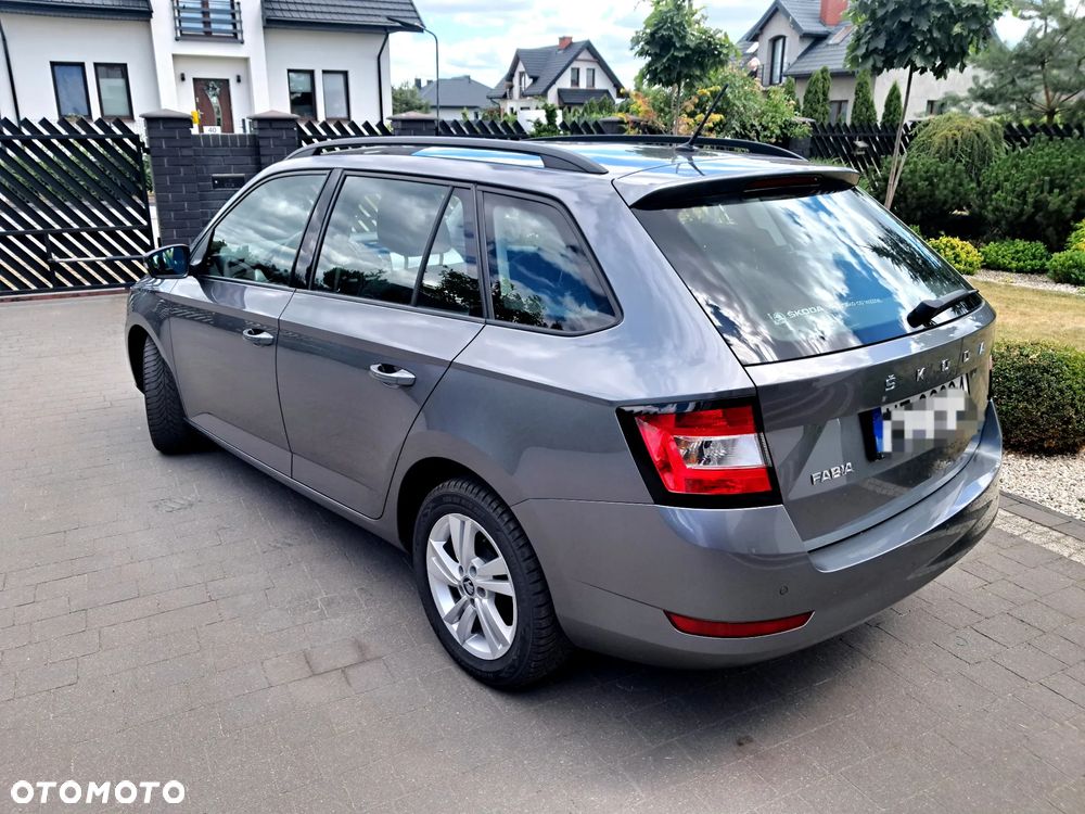 Skoda Fabia 1.0 TSI Ambition - 3