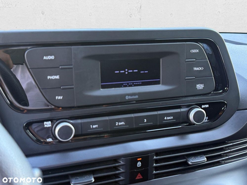 Hyundai i20 - 20