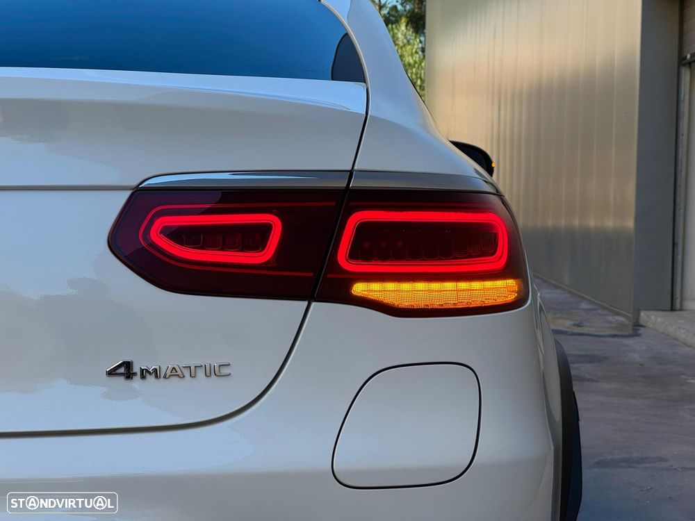 Mercedes-Benz GLC 300 de Coupe 4Matic 9G-TRONIC AMG Line Plus - 57