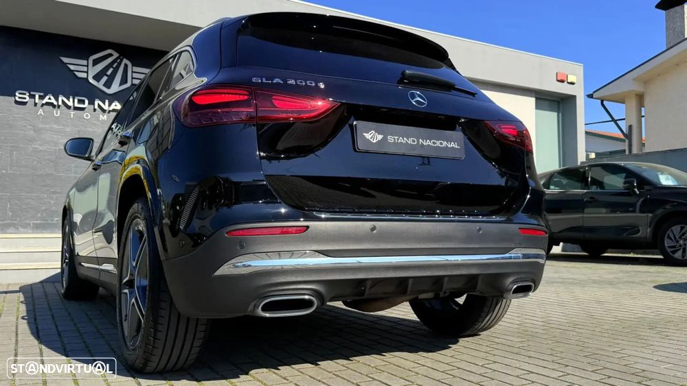Mercedes-Benz GLA 200 d AMG Line - 11