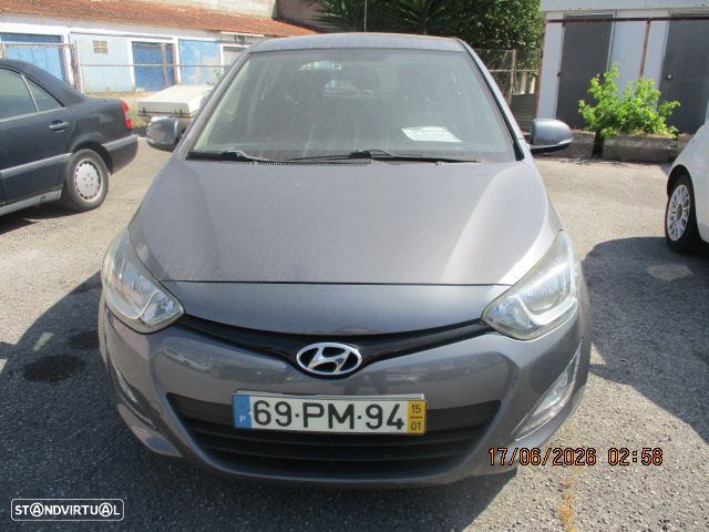 Hyundai i20 1.1 CRDi Blue Access+Bluetooth - 6