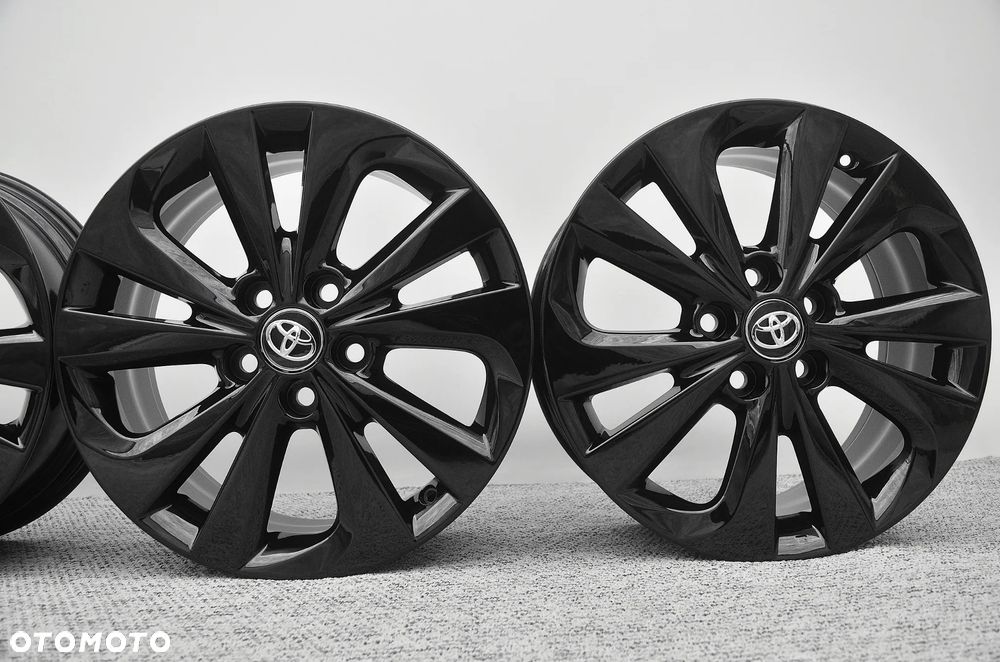 Felgi 7x17 5x114.3 Toyota Corolla Avensis Camry RAV4 C-HR Auris HighLander - 6