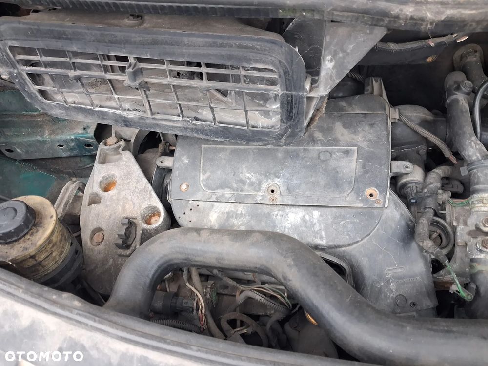 Renault Traffic I Opel Vivaro 01-07 silnik kompletny 1.9 DCi F9Q 101KM F9Q760 skrzynia biegów 6 biegów PK6 375 drzwi maska klapa błotnik lampa lusterko szyba czołowa drzwi tył tylne zamek listwa atrapa podstawa czujnik przewód wiązka rura turbina intercooler lewarek maglownica zwrotnica zacisk podstawa stopień manetka panel wyświetlacz ramka boczek fotel ława pas pompa sterownik moduł felga sanki belka mechanizm NA CZĘŚCI WSZYSTKIE CZĘŚCI - 20
