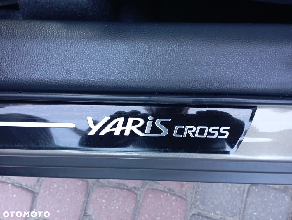Toyota Yaris Cross Hybrid 1.5 Executive - 25