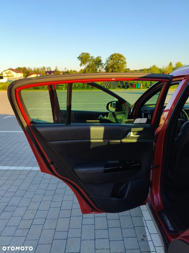 Kia Sportage 1.6 T-GDI GT Line 4WD - 11