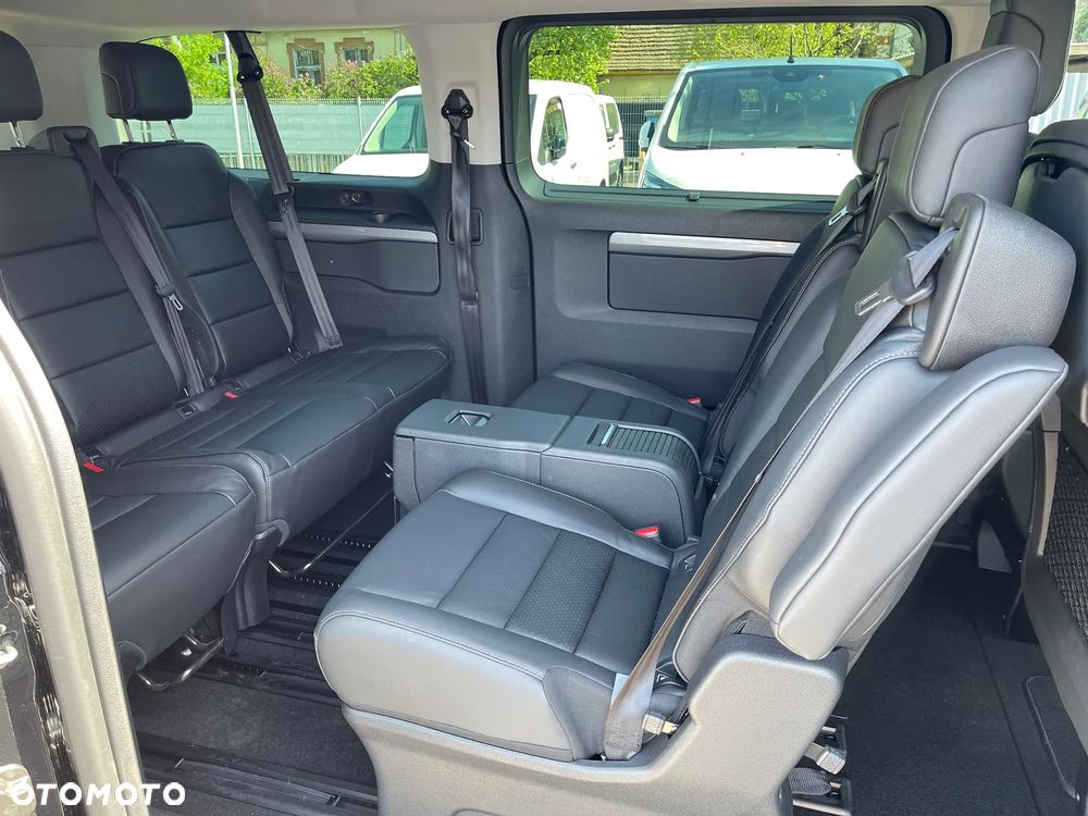 Toyota Proace Verso 2.2 D4-D Long Vip - 17