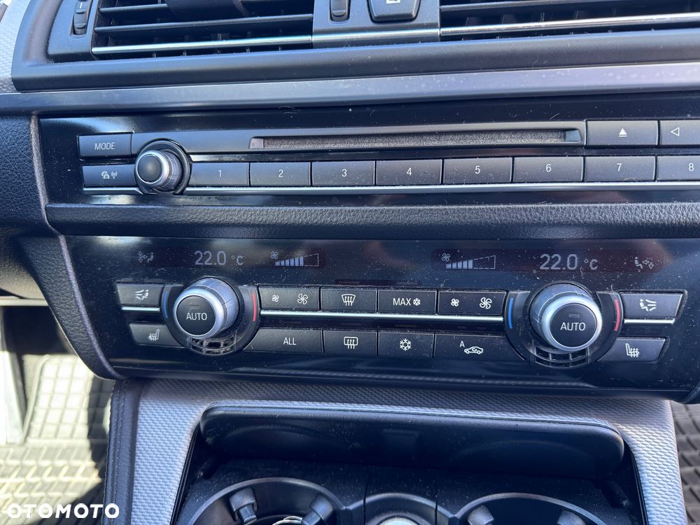 BMW Seria 5 535d xDrive Sport-Aut Luxury Line - 11