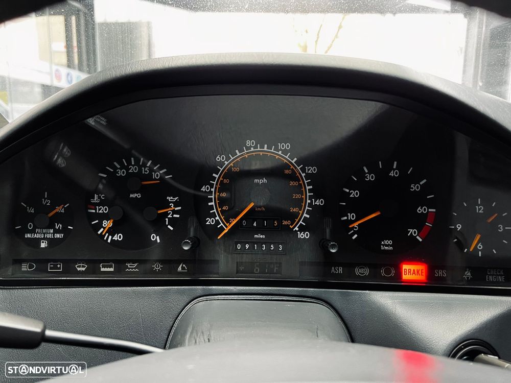 Mercedes-Benz SL 500 Standard - 17