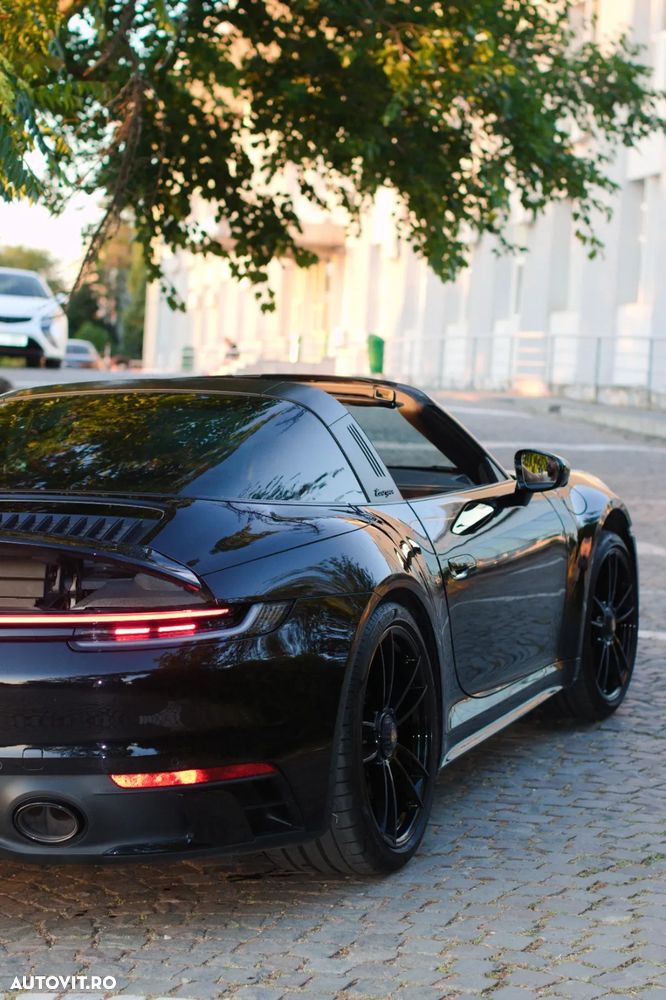 Porsche 992 - 5