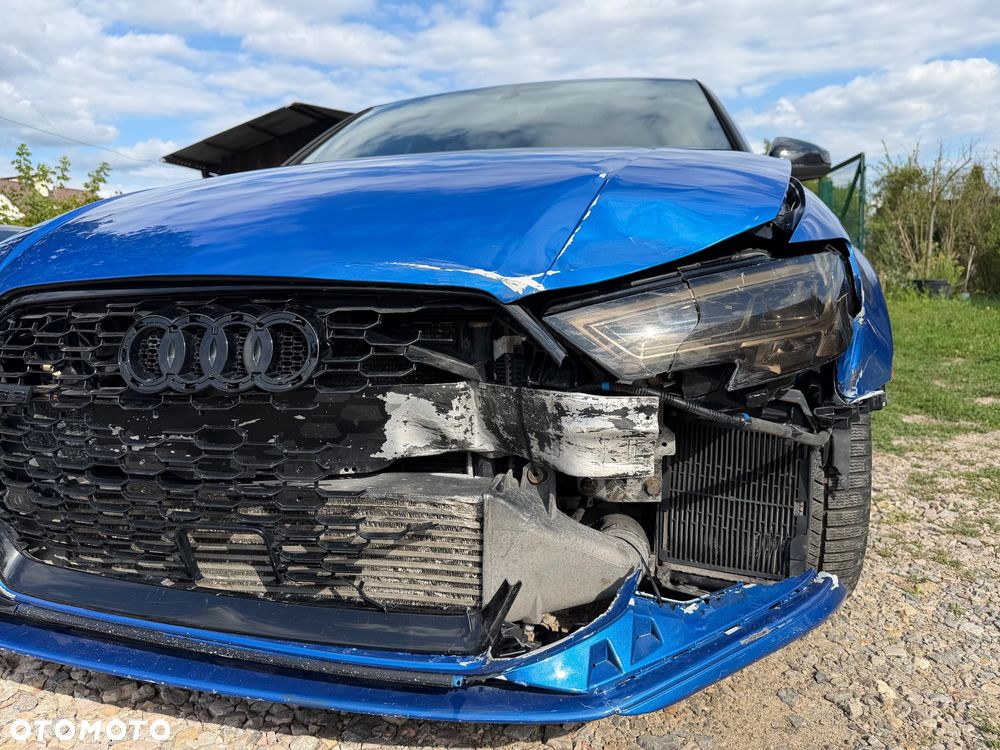 Audi RS3 Limousine TFSI quattro S tronic - 9