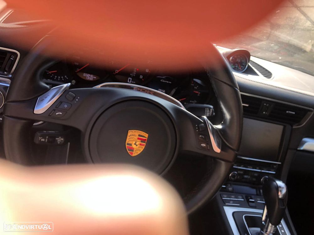 Porsche 911 Série F - 9