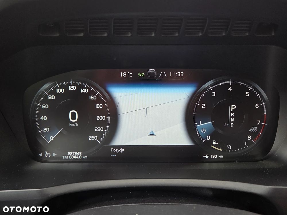Volvo XC 90 T6 AWD Momentum 7os - 16
