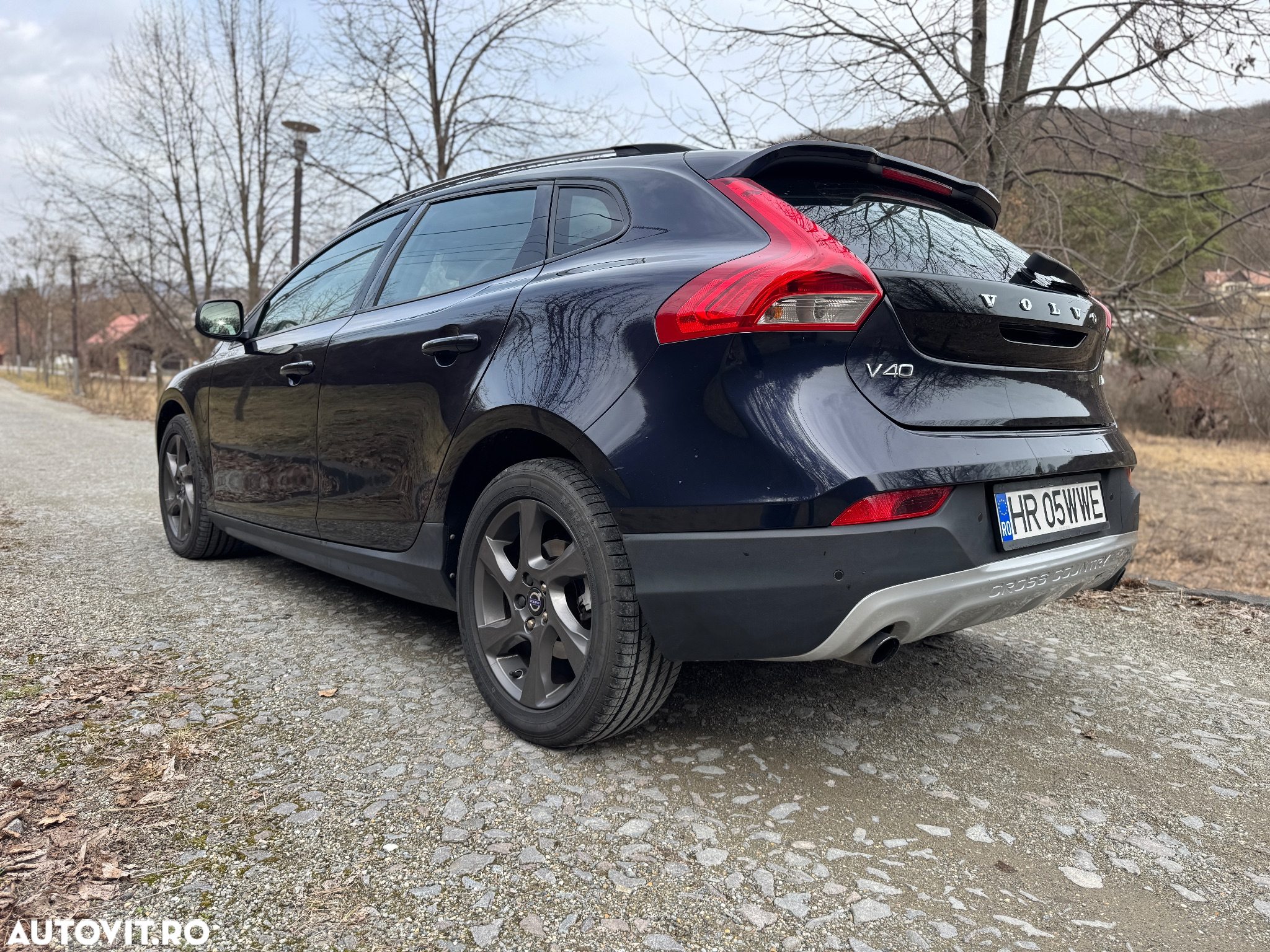 Volvo V40 Cross Country D3 Geartronic Momentum - 2