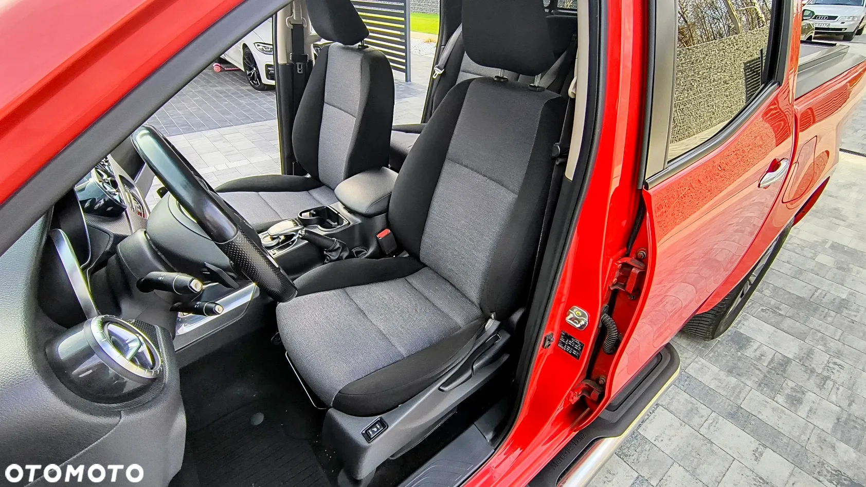 Mercedes-Benz Klasa X 350 d 4MATIC POWER EDITION - 9