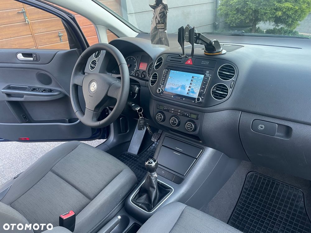 Volkswagen Golf Plus 1.6 FSI Trendline - 7