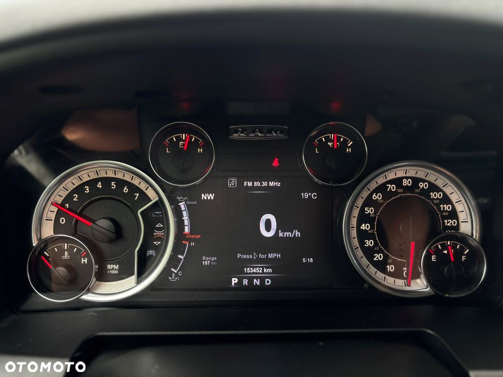 RAM 1500 - 8
