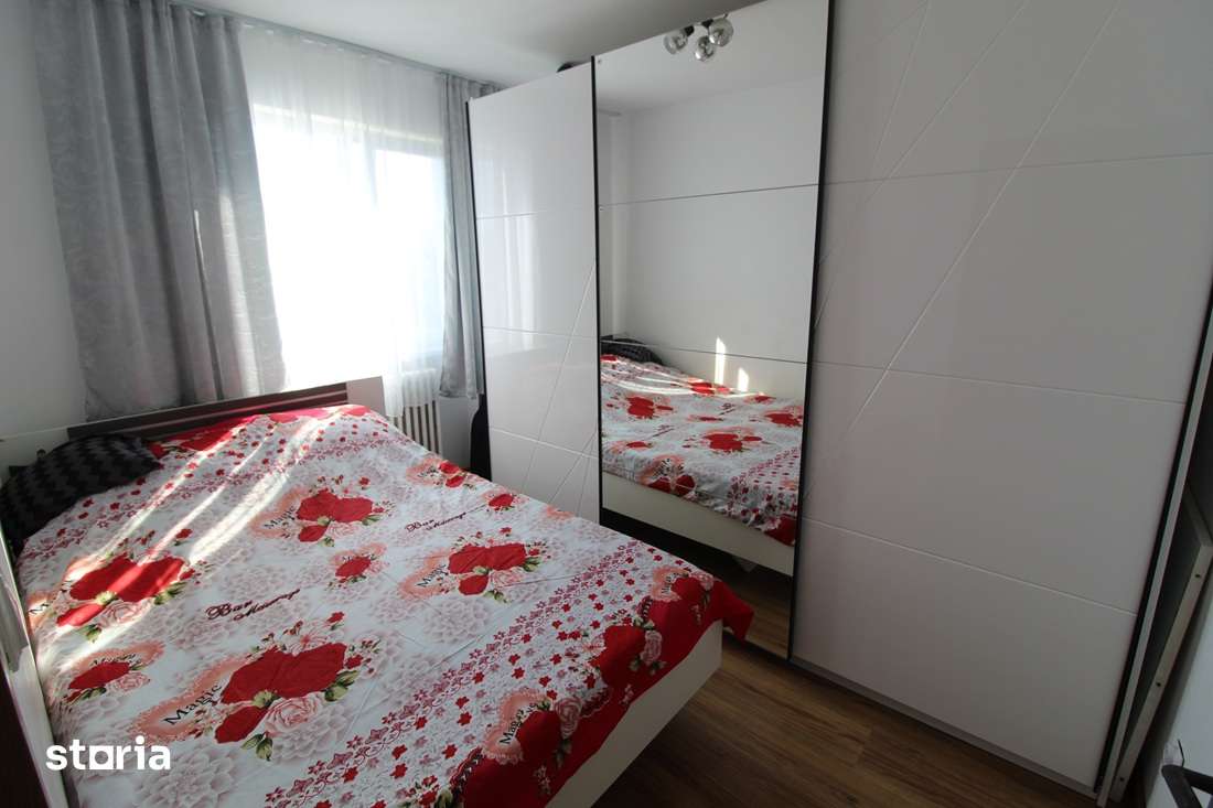 Vând apartament 4 camere în Hunedoara, M7-Trandafirilor, parter înalt - Imagine principală: 3/11