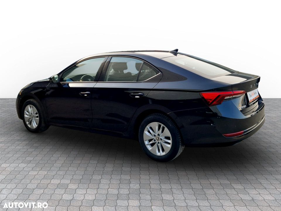 Skoda Octavia 2.0 TDI DSG Ambition - 3