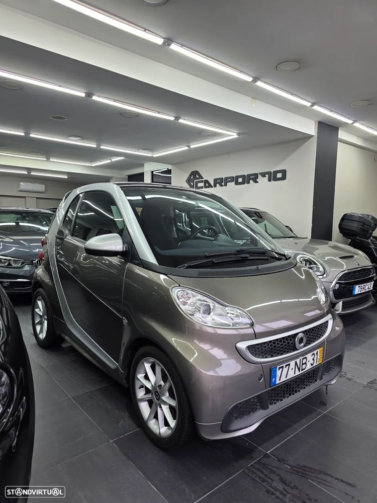 Smart ForTwo Coupé 1.0 mhd Passion 71 Softouch - 5
