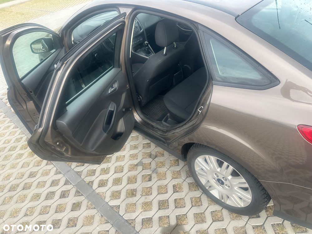 Ford Focus - 7